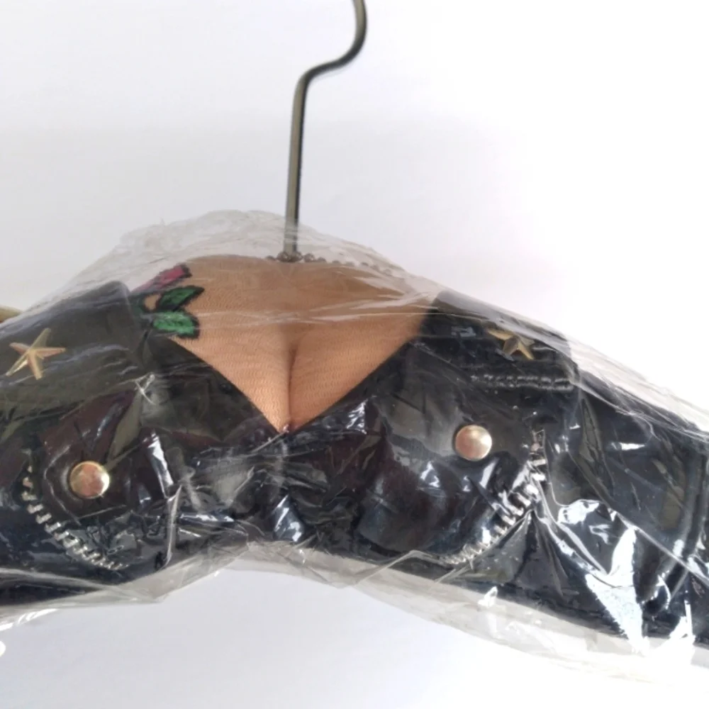 Plush Bosom Cleavage Novelty Clothes Hanger